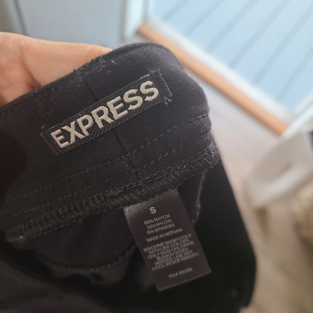 Express pants - Picture 3 of 3